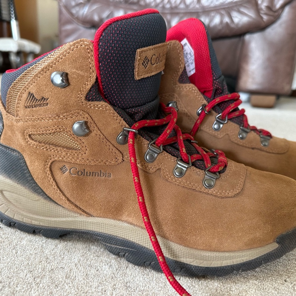 Columbia Women’s Waterproof Brown Hiking Boots